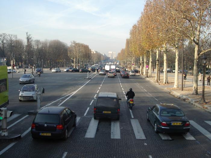 Champs Elysees II